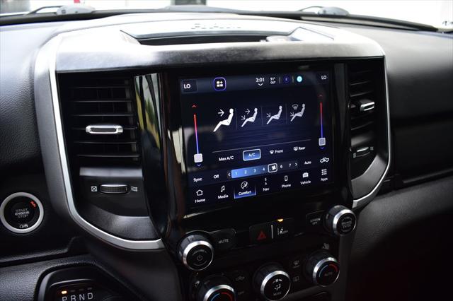 2022 Ram 1500 Big Horn Crew Cab 4x4 5'7" Box
