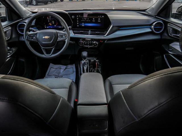 2025 Chevrolet Trax FWD LT