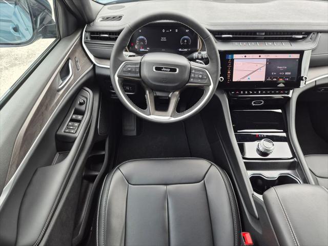 2026 Jeep Grand Cherokee Limited 4x2