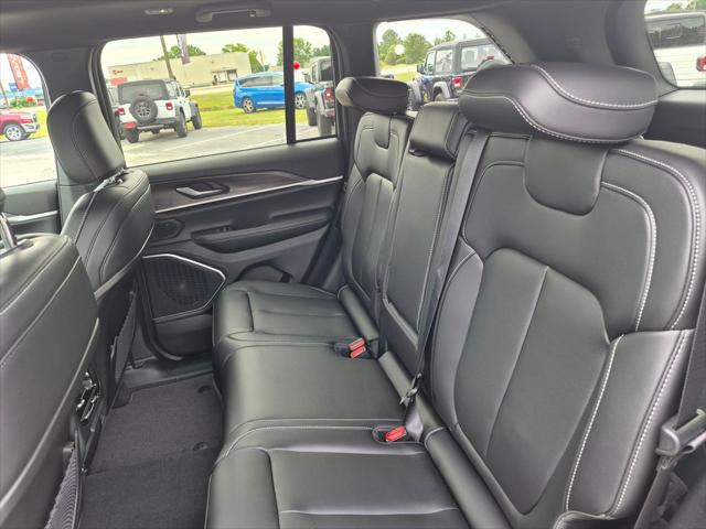 2026 Jeep Grand Cherokee Limited 4x2