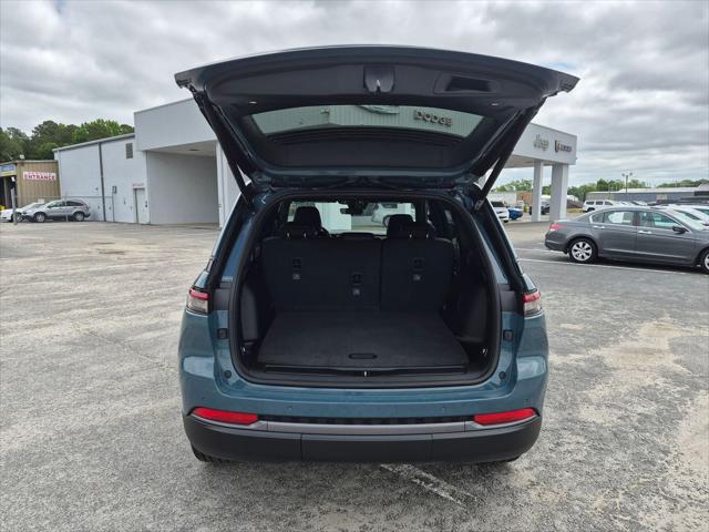 2026 Jeep Grand Cherokee Limited 4x2
