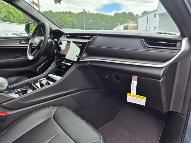2026 Jeep Grand Cherokee Limited 4x2