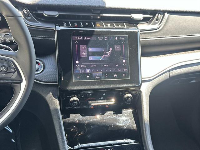 2025 Jeep Grand Cherokee Altitude X 4x4 2025 Jeep Grand Cherokee Altitude X 4x4