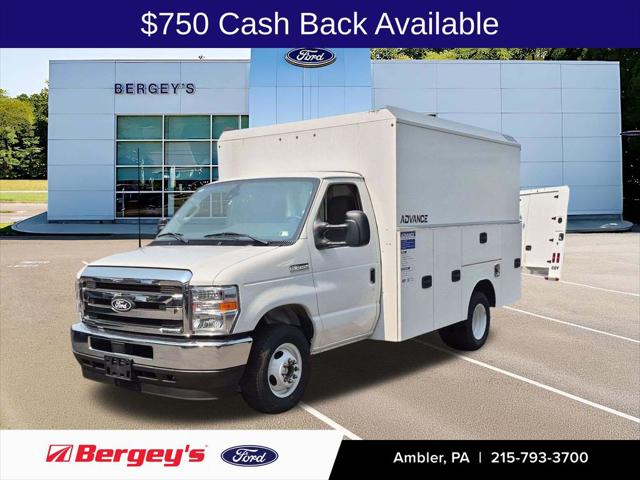 2027 Ford E-Series Cutaway Base for sale in Ambler, PA