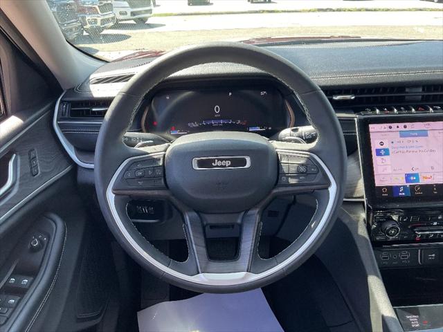 2023 Jeep Grand Cherokee L Limited 4x4