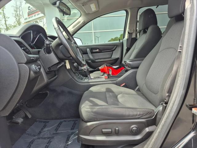 2017 Chevrolet Traverse 1LT