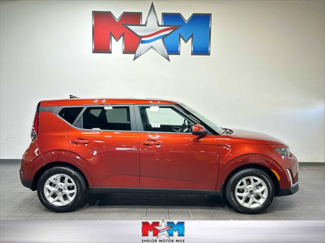 2023 Kia Soul LX 2023 Kia Soul LX