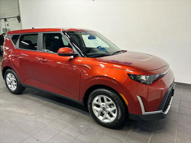 2023 Kia Soul LX 2023 Kia Soul LX