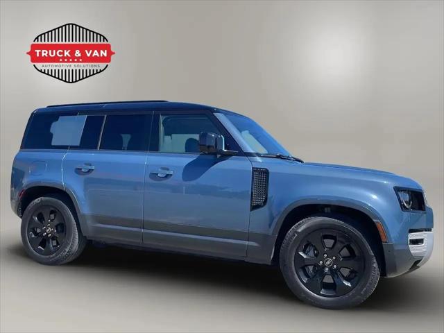 2021 Land Rover Defender 110 SE