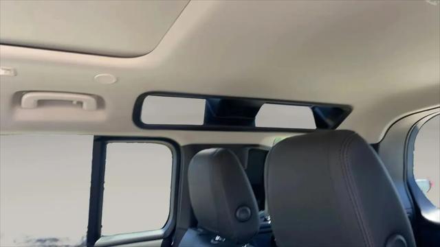 2021 Land Rover Defender 110 SE