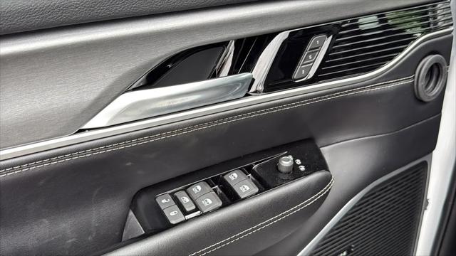 2026 Jeep Grand Wagoneer L 4x4