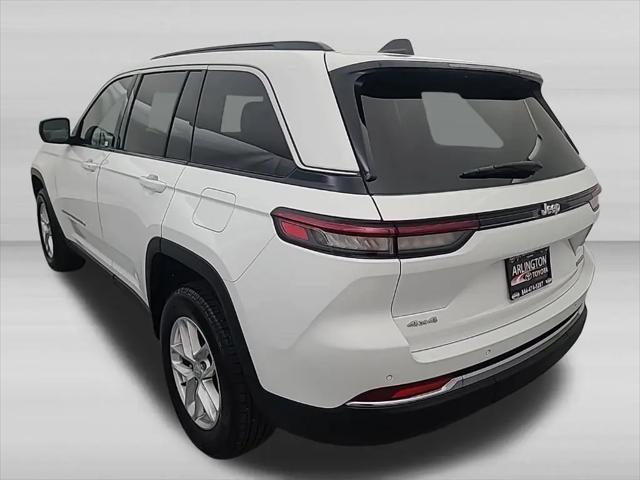 2024 Jeep Grand Cherokee Laredo X 4x4