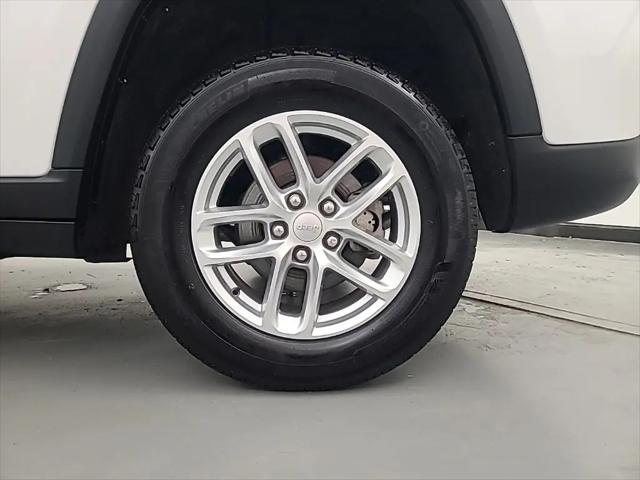 2024 Jeep Grand Cherokee Laredo X 4x4