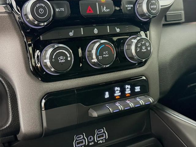 2025 Ram 1500 Big Horn Crew Cab 4x4 5'7" Box