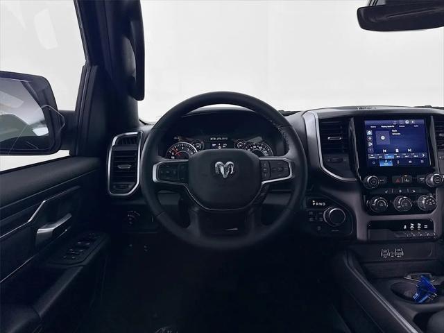 2025 Ram 1500 Big Horn Crew Cab 4x4 5'7" Box