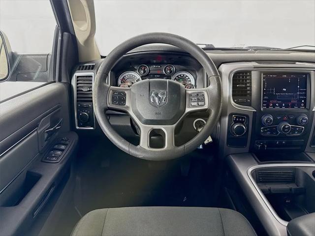 2023 Ram 1500 Classic SLT Crew Cab 4x2 5'7" Box