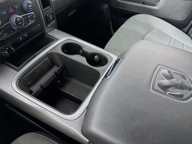 2023 Ram 1500 Classic SLT Crew Cab 4x2 5'7" Box