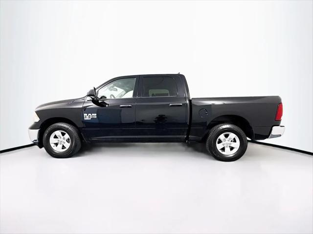 2023 Ram 1500 Classic SLT Crew Cab 4x2 5'7" Box