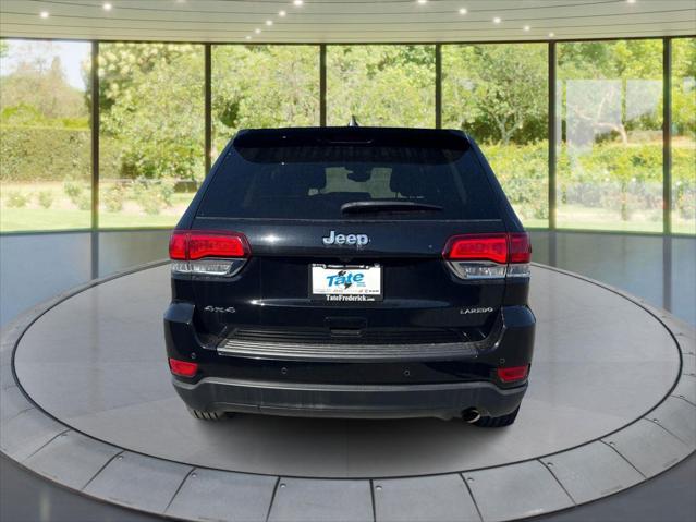 2022 Jeep Grand Cherokee Laredo E 4x4