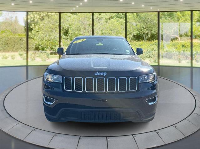 2022 Jeep Grand Cherokee Laredo E 4x4