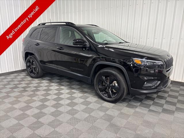 2023 Jeep Cherokee Altitude Lux 4x4 for sale near Celina, OH