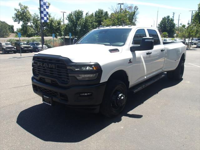 2025 Ram 3500 Tradesman Crew Cab 4x4 8' Box