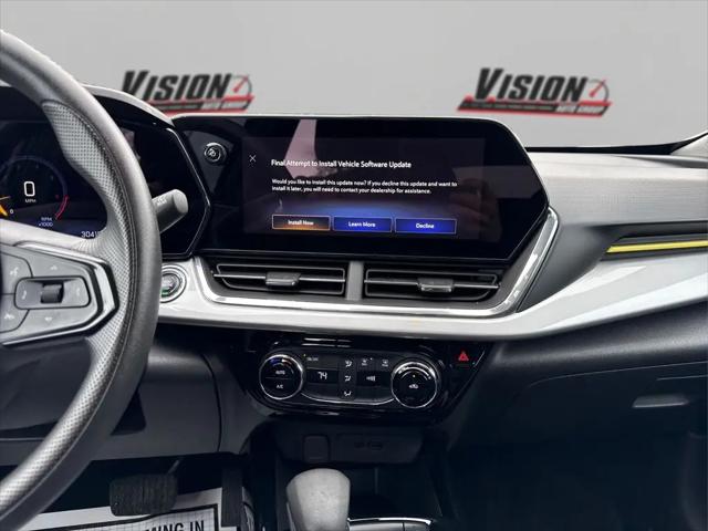2024 Chevrolet Trax FWD LT