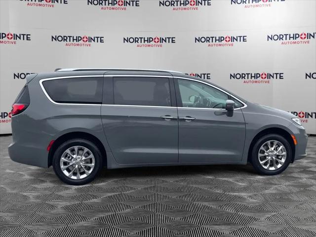 2021 Chrysler Pacifica Touring L AWD