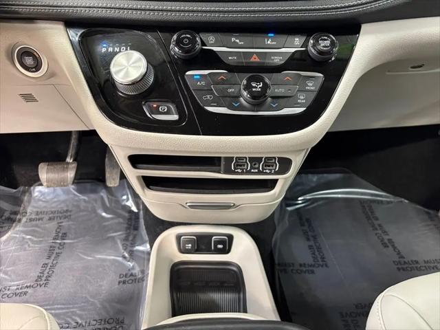 2021 Chrysler Pacifica Touring L AWD