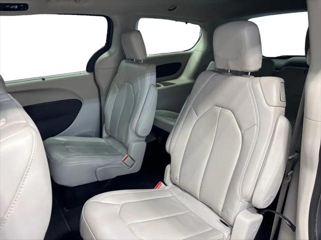 2021 Chrysler Pacifica Touring L AWD