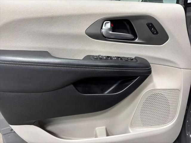2021 Chrysler Pacifica Touring L AWD