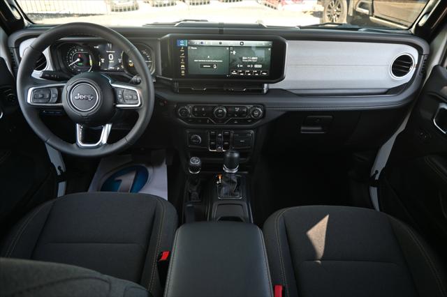 2025 Jeep Wrangler 4xe Sahara 4xe