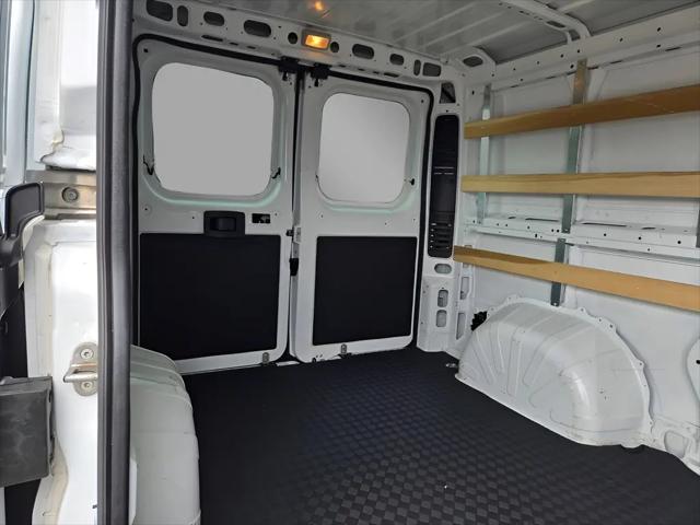 2025 Ram ProMaster 2500 Cargo Van Tradesman Low Roof 136" WB w/Pass Seat