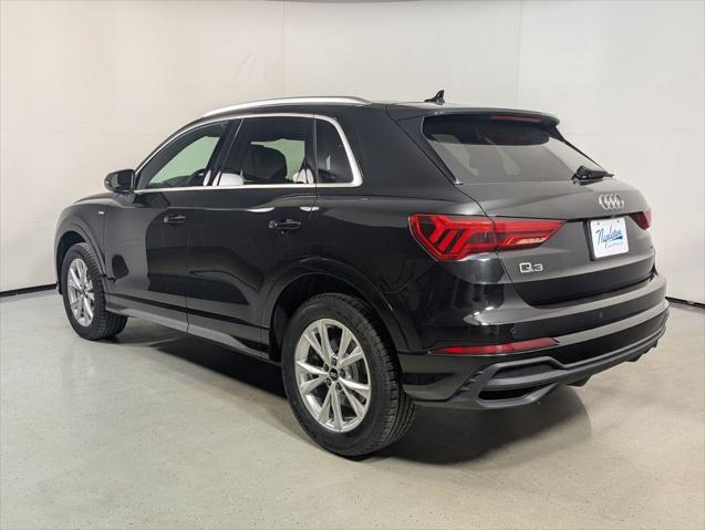 2025 Audi Q3 Premium 45 TFSI S line quattro Tiptronic