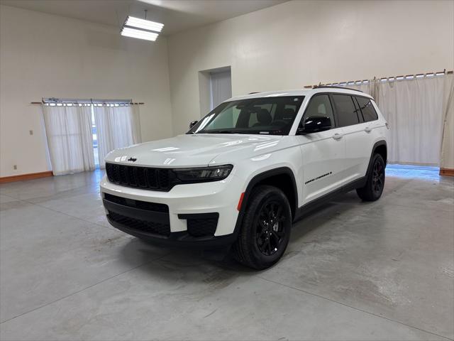 2024 Jeep Grand Cherokee L Altitude 4x4