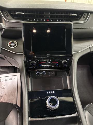2024 Jeep Grand Cherokee L Altitude 4x4