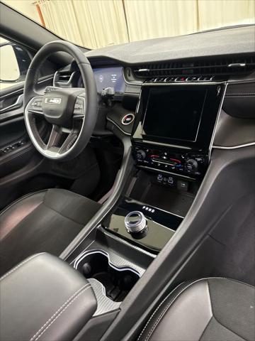 2024 Jeep Grand Cherokee L Altitude 4x4