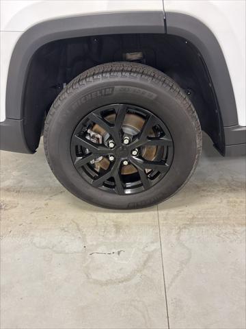 2024 Jeep Grand Cherokee L Altitude 4x4