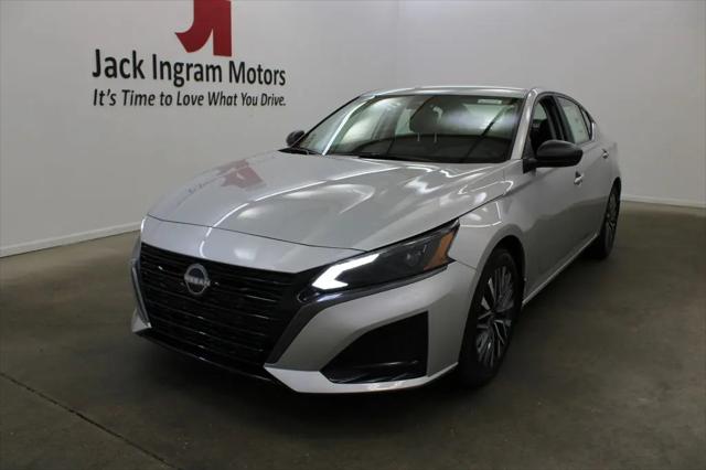 2026 Nissan Altima SV FWD