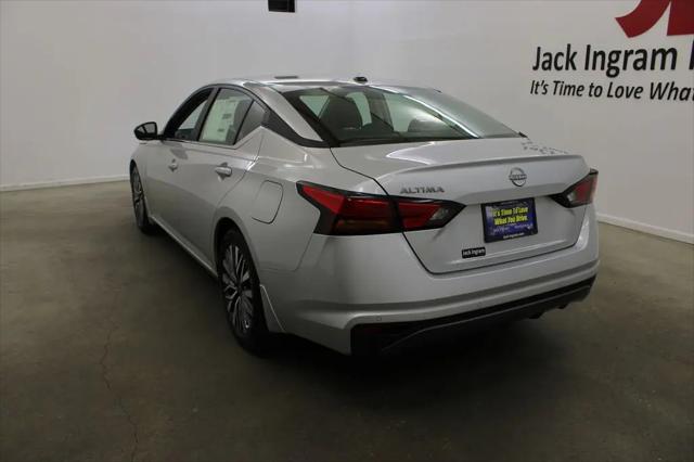 2026 Nissan Altima SV FWD