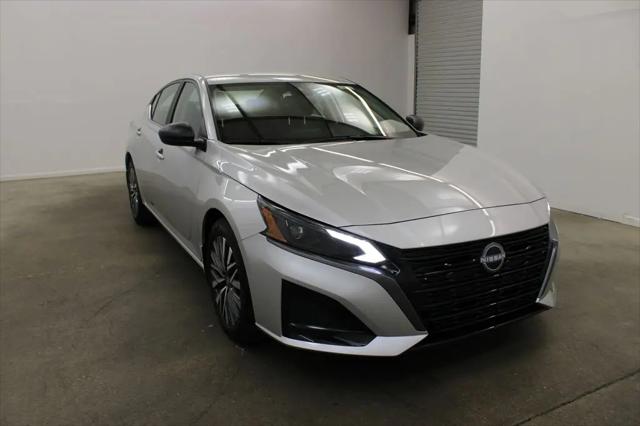 2026 Nissan Altima SV FWD