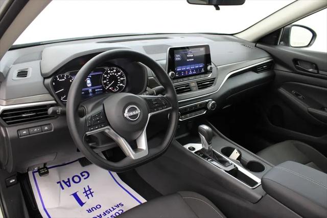 2026 Nissan Altima SV FWD