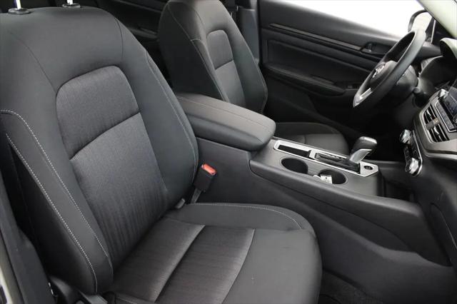2026 Nissan Altima SV FWD