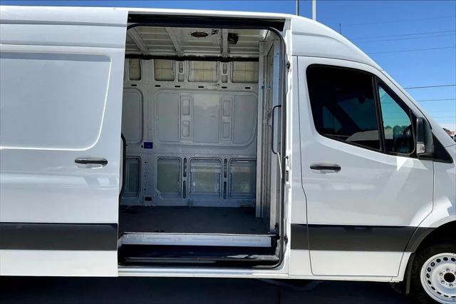 2020 Mercedes-Benz Sprinter 2500 High Roof I4