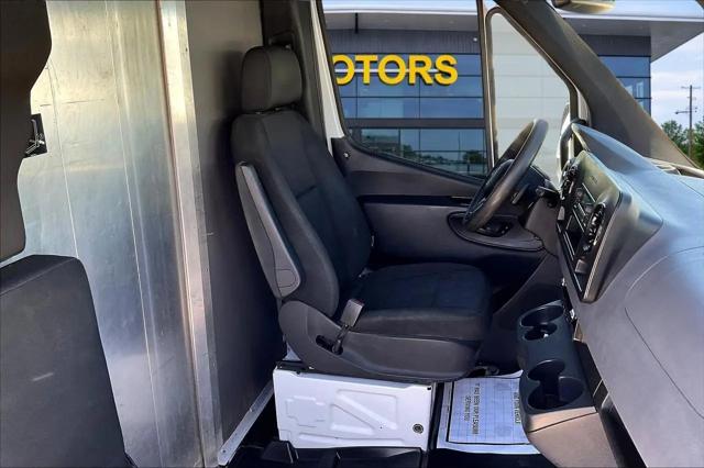 2020 Mercedes-Benz Sprinter 2500 High Roof I4