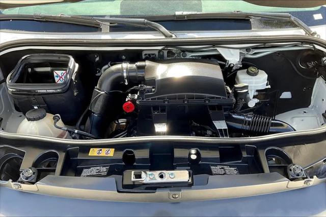 2020 Mercedes-Benz Sprinter 2500 High Roof I4