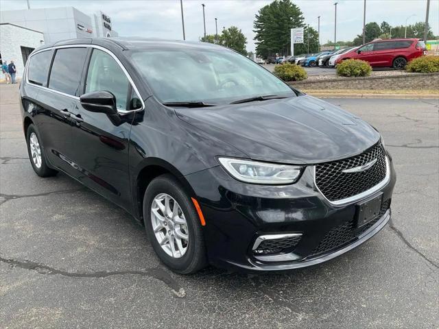 2023 Chrysler Pacifica Touring L for sale in Merrill, WI