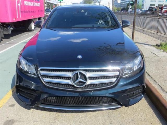 2017 Mercedes-Benz E-CLASS E 300 E 300
