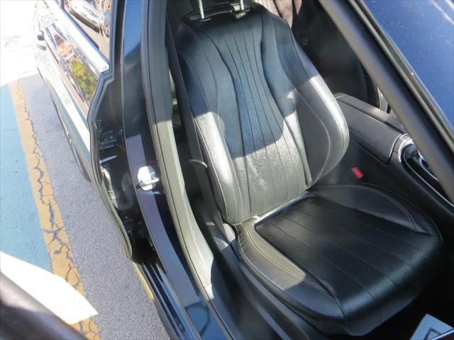 2017 Mercedes-Benz E-CLASS E 300 E 300