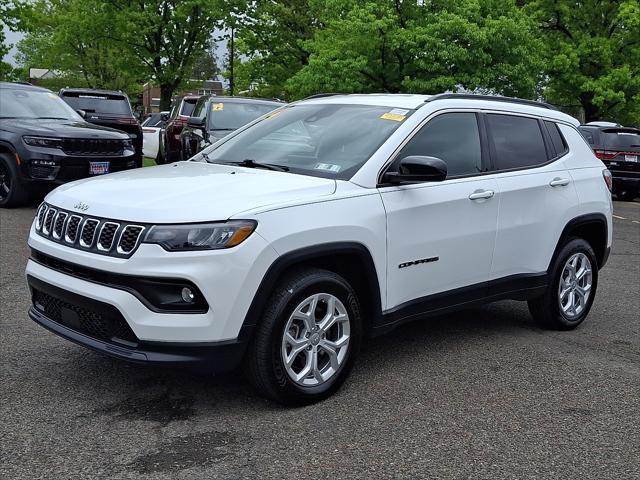 2024 Jeep Compass Latitude 4x4 2024 Jeep Compass Latitude 4x4